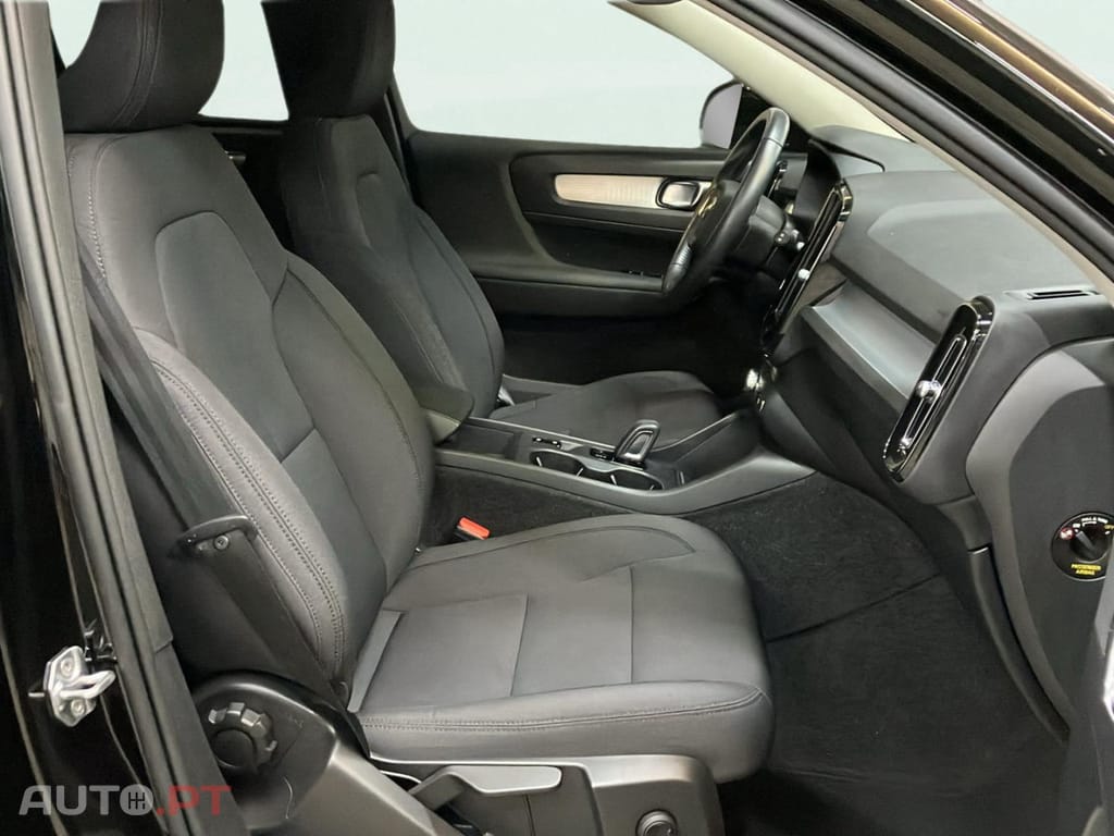 Volvo XC40 1.5 T5 PHEV Core