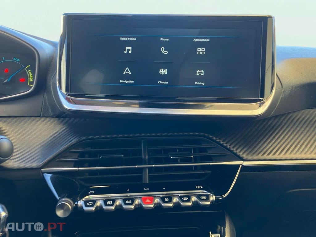 Peugeot 208 1.2 Hybrid Style e-DCS6