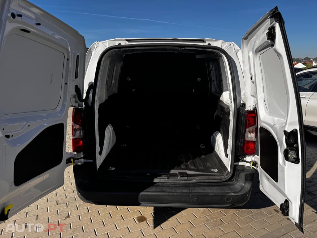 Peugeot Partner 1.5 BlueHDi Standard