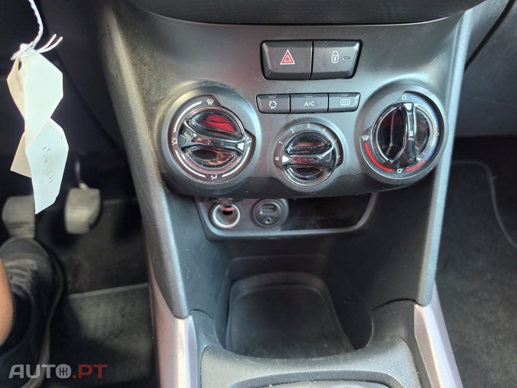 Peugeot 2008 1.2 PureTech Style