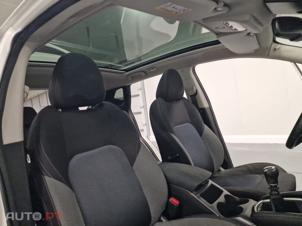 Nissan Qashqai 1.5 dCi N-Connecta