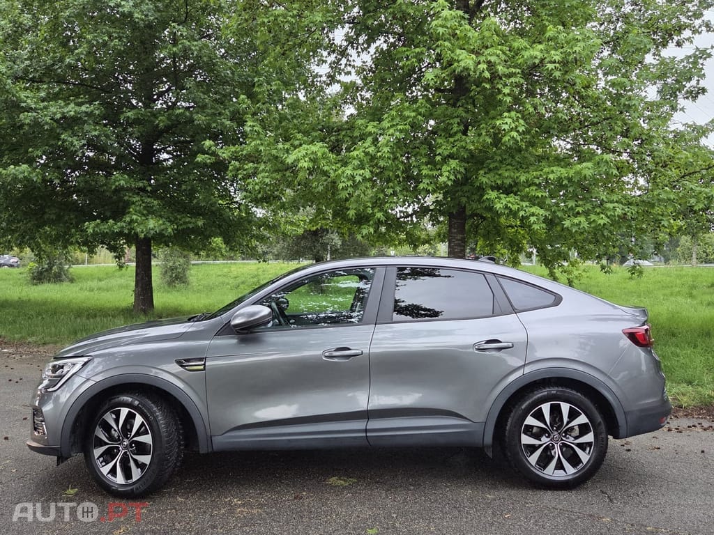 Renault Arkana E-Teck FULL HYBRID