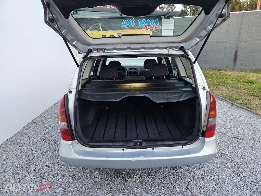 Opel Astra Caravan 1.7 DTi Select.