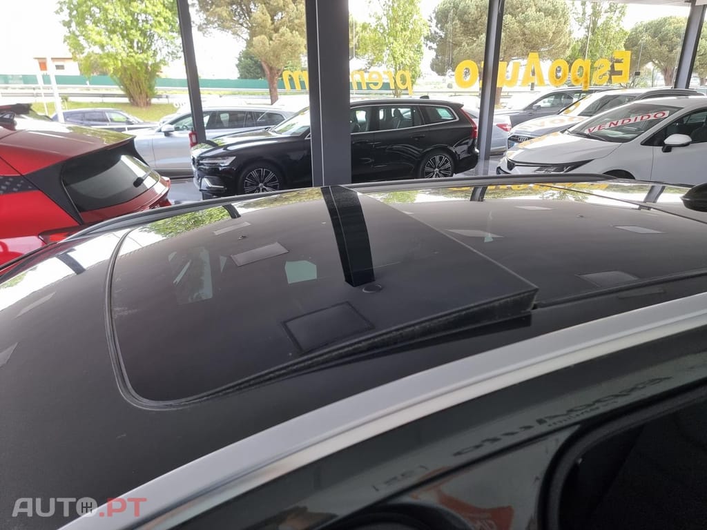 Volvo V60 2.0 T4 Momentum Plus