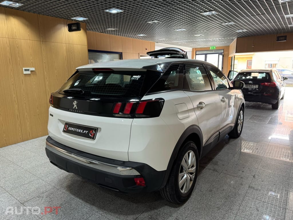 Peugeot 3008 1.5 BlueHDi Active Pack EAT8