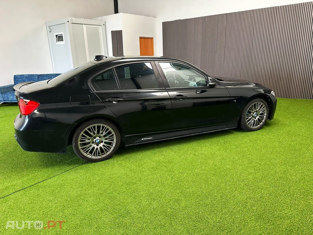 BMW 320 BMW 320 d Efficient Dynamic Edition Sport Line