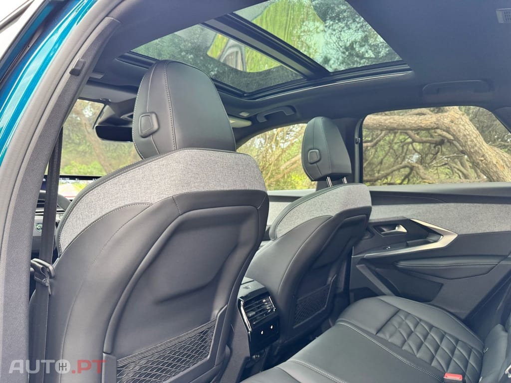 Peugeot E-3008 73 kWh GT
