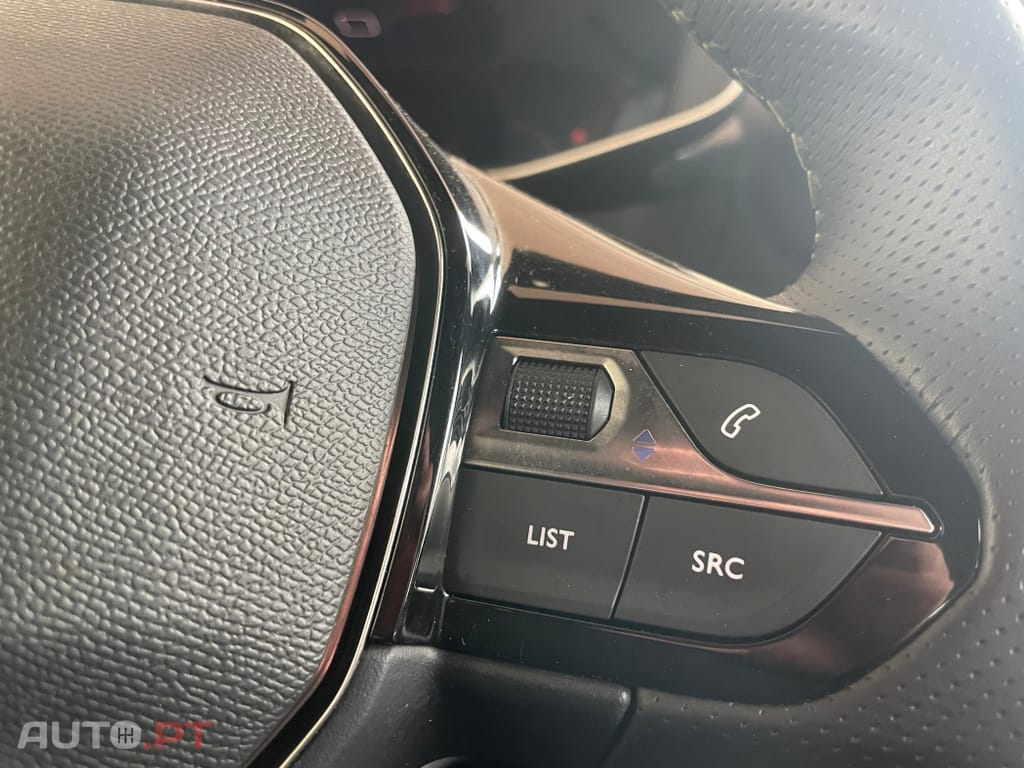 Peugeot 208 1.2 PureTech GT