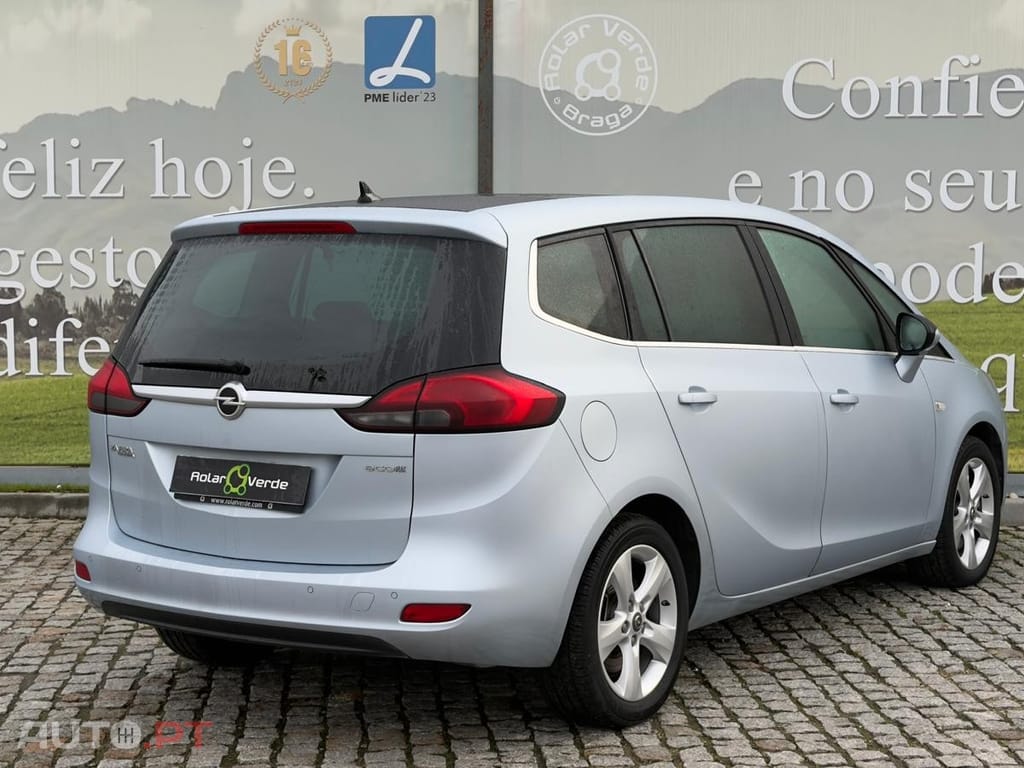 Opel Zafira 1.6 CDTi Executive