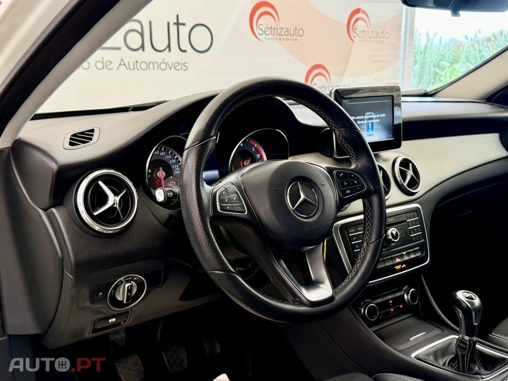 Mercedes-Benz GLA 180 d Urban