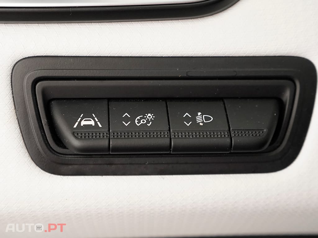 Renault Clio Clio 1.0 TCe Limited Bi-Fuel