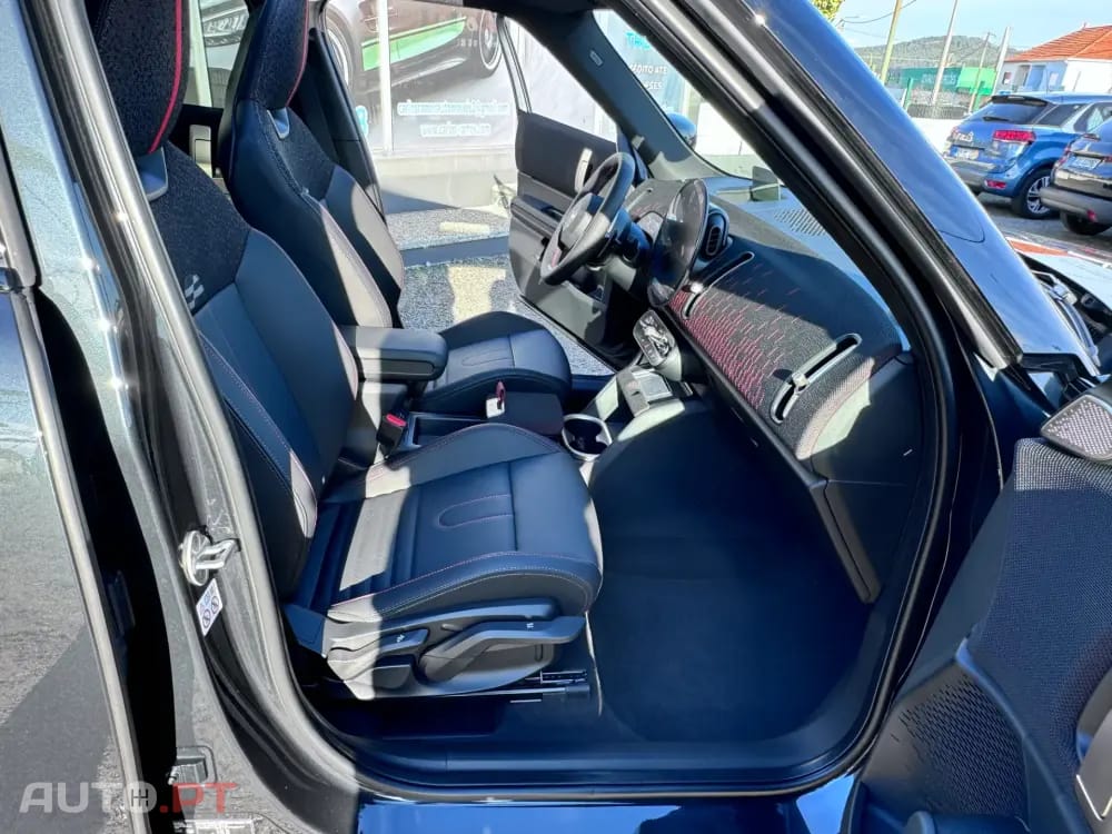 MINI Countryman John Cooper Works Auto