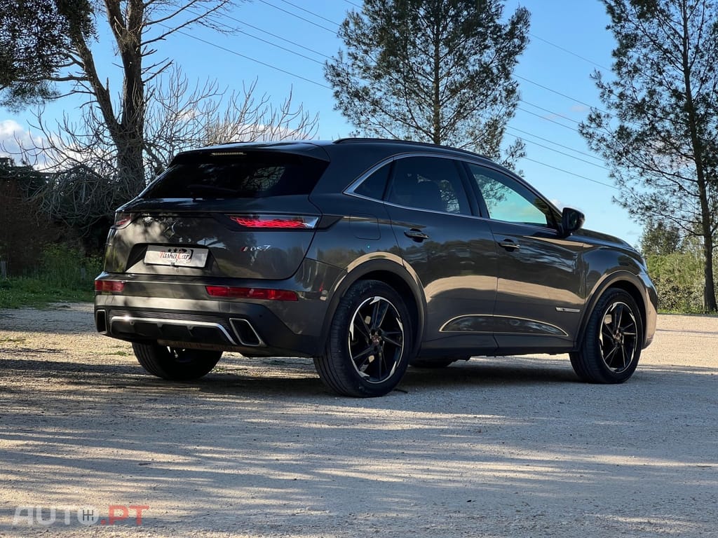 DS DS7 Crossback E-TENSE 225 PERFORMANCE LINE