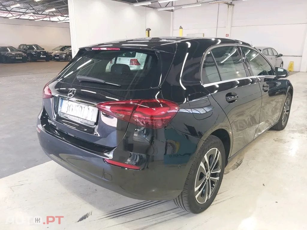 Mercedes-Benz A 250 e
