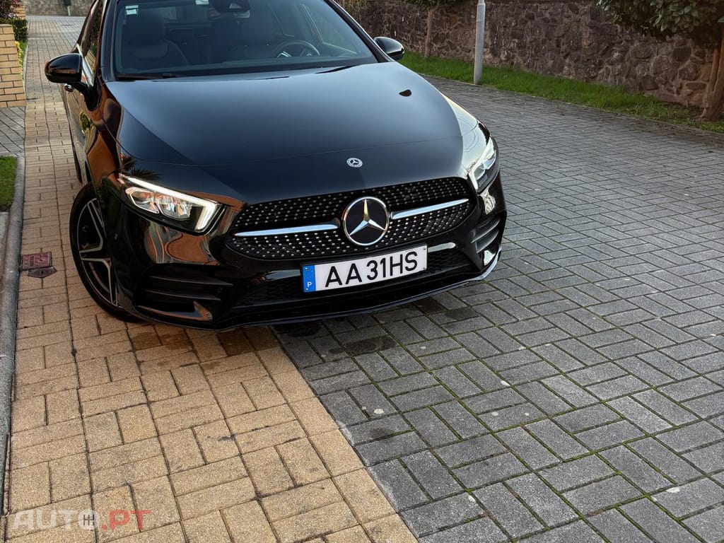 Mercedes-Benz 250 A250e Limousine