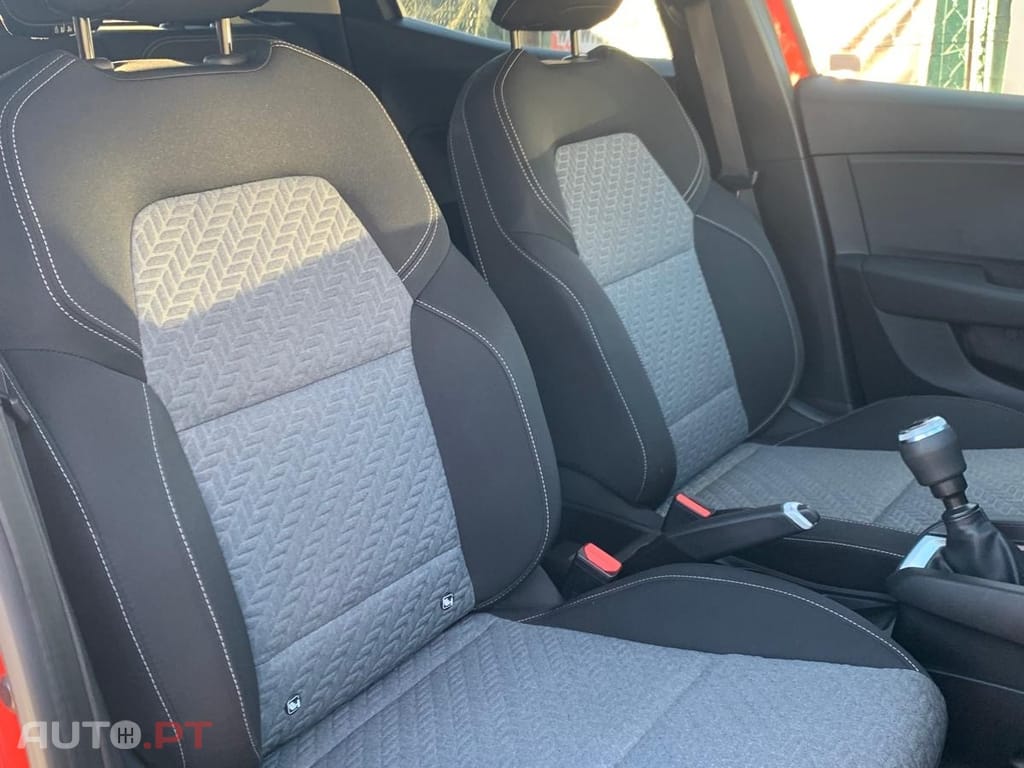 Renault Clio EXCLUSIVE