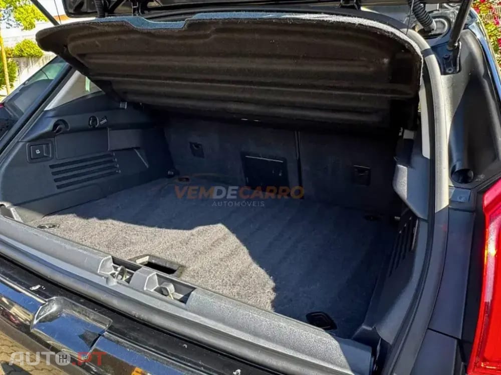 Peugeot 3008 1.6 Blue HDi Style