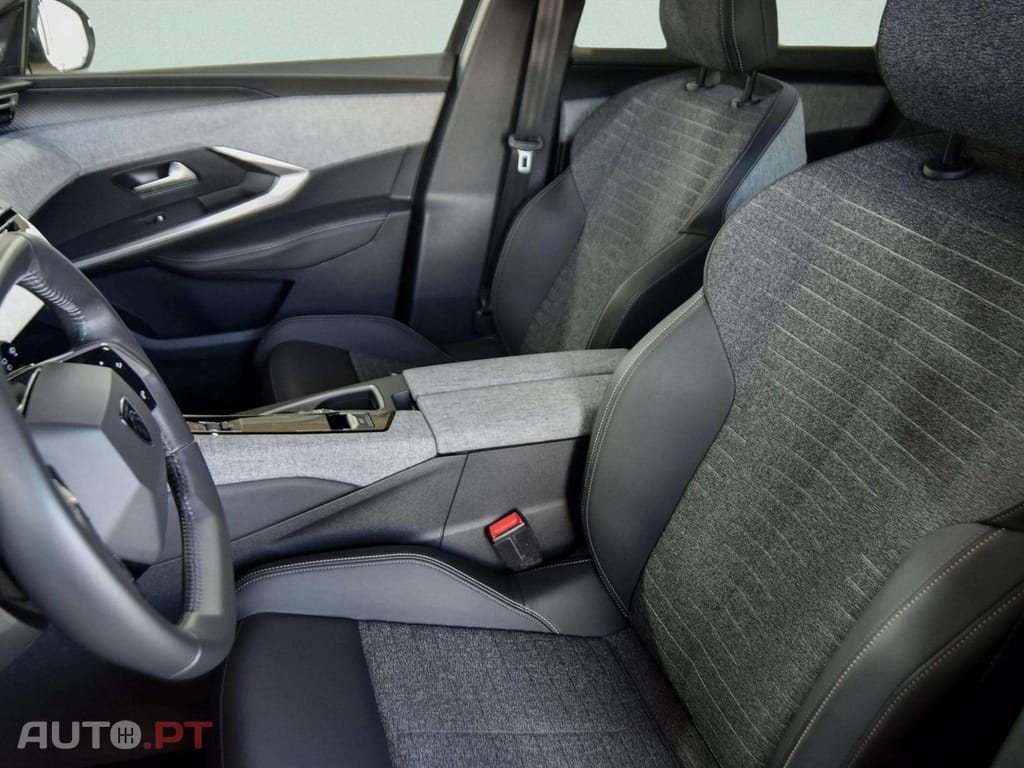 Peugeot 5008 1.2 Hybrid Allure e-DCS6