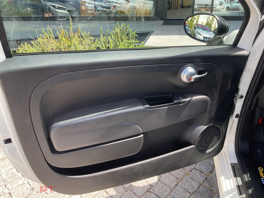 Fiat 500C 1.0 Hybrid Connect