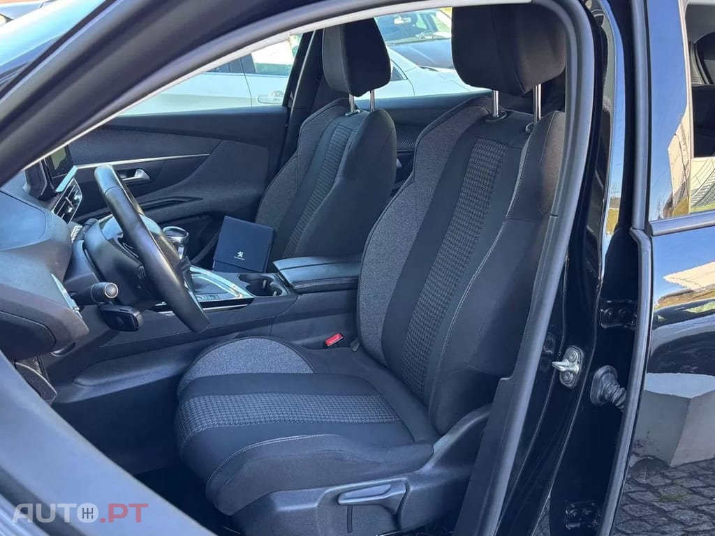 Peugeot 3008 1.5 BlueHDi Active Pack