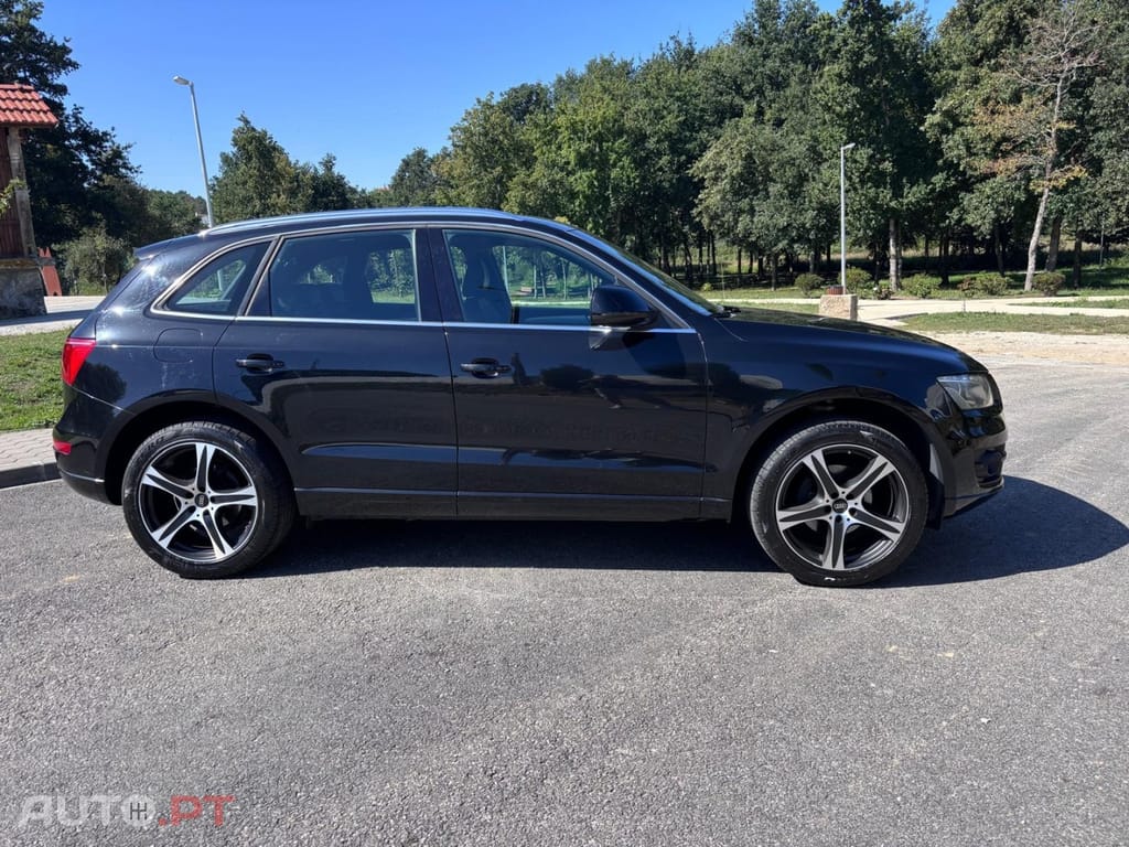 Audi Q5 2.0 TDI S-line S-tronic — fotografia 7