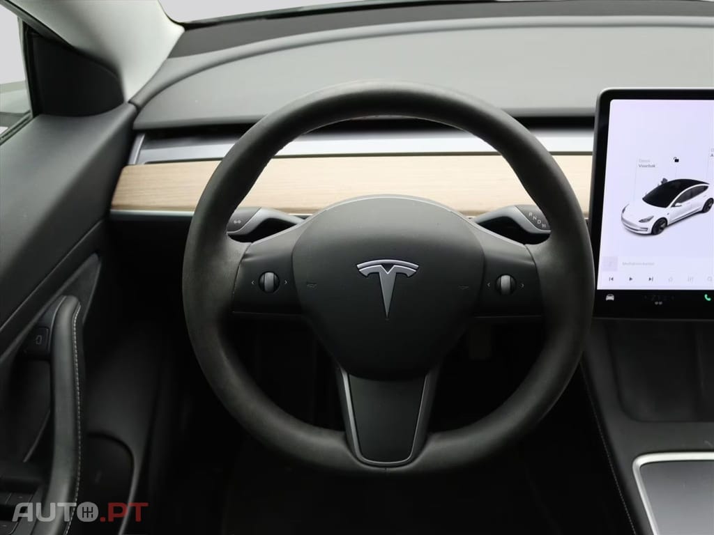 Tesla Model 3 I.V.A DEDUTIVEL Standard RWD Plus  