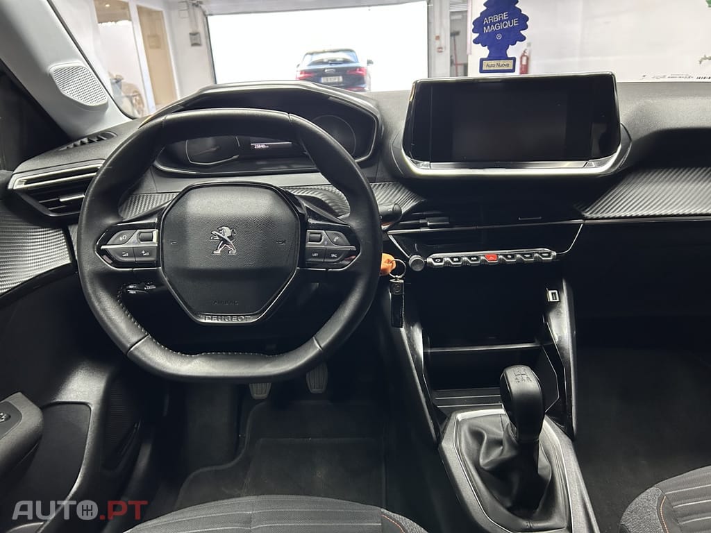 Peugeot 208 1.2 PureTech Active Pack