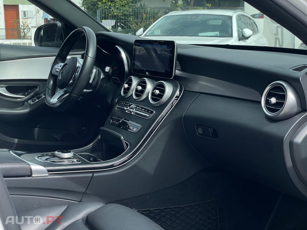 Mercedes-Benz C 220 d AMG Line