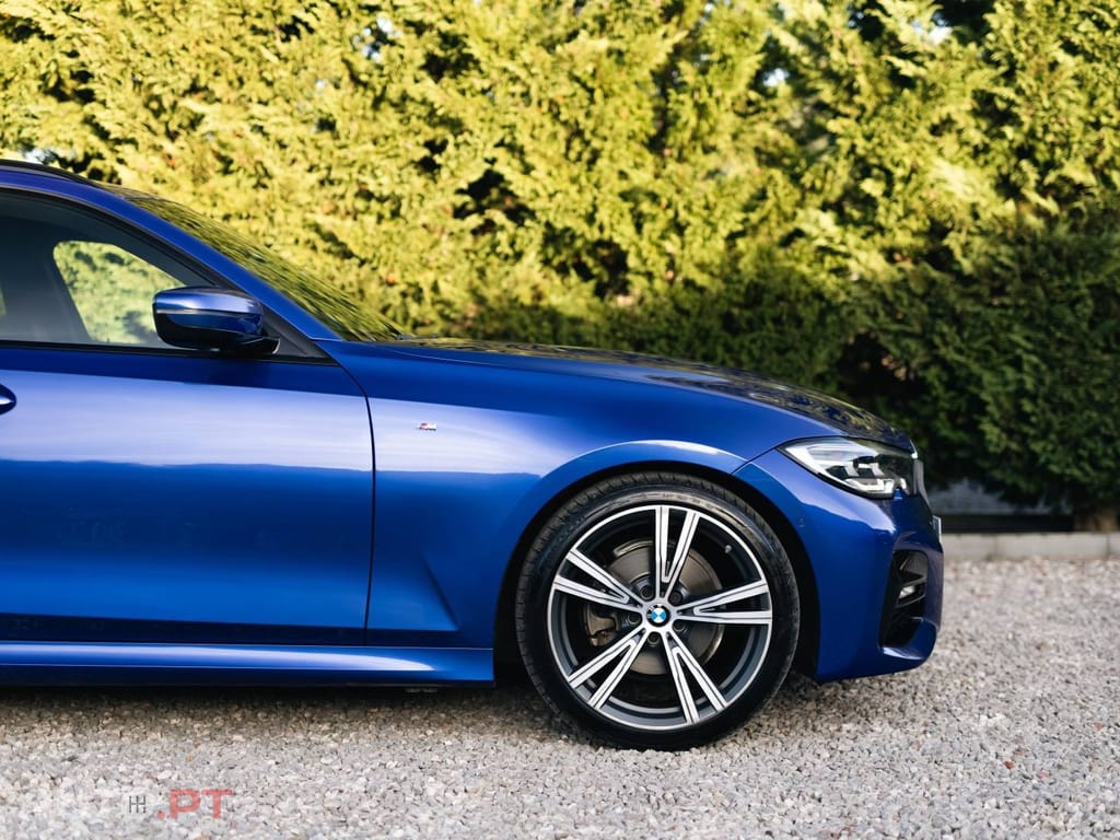 BMW 320 d Pack Desportivo M Auto
