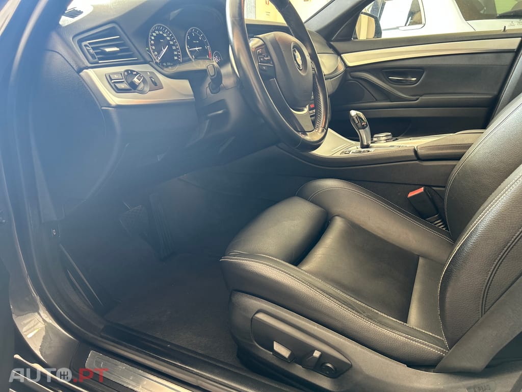 BMW 520 d Line Luxury Auto