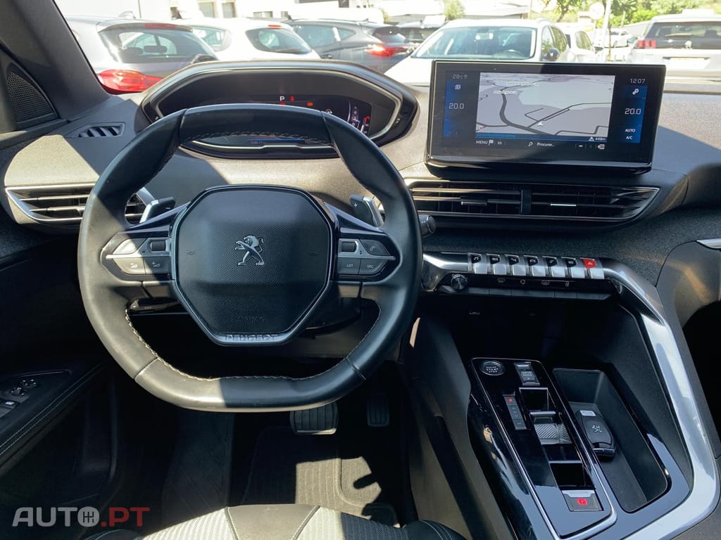 Peugeot 3008 1.5 BlueHDi Allure Pack EAT8