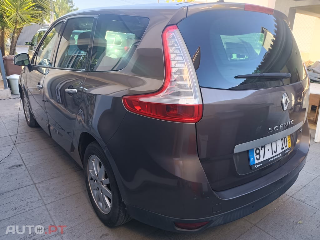 Renault Grand Scénic 1.9 dci