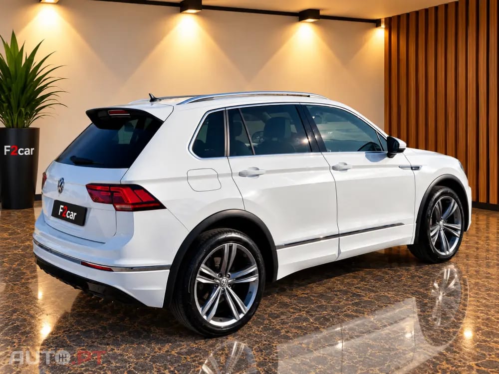 Volkswagen Tiguan 2.0 TDI SCR 4MOTION DSG R-Line