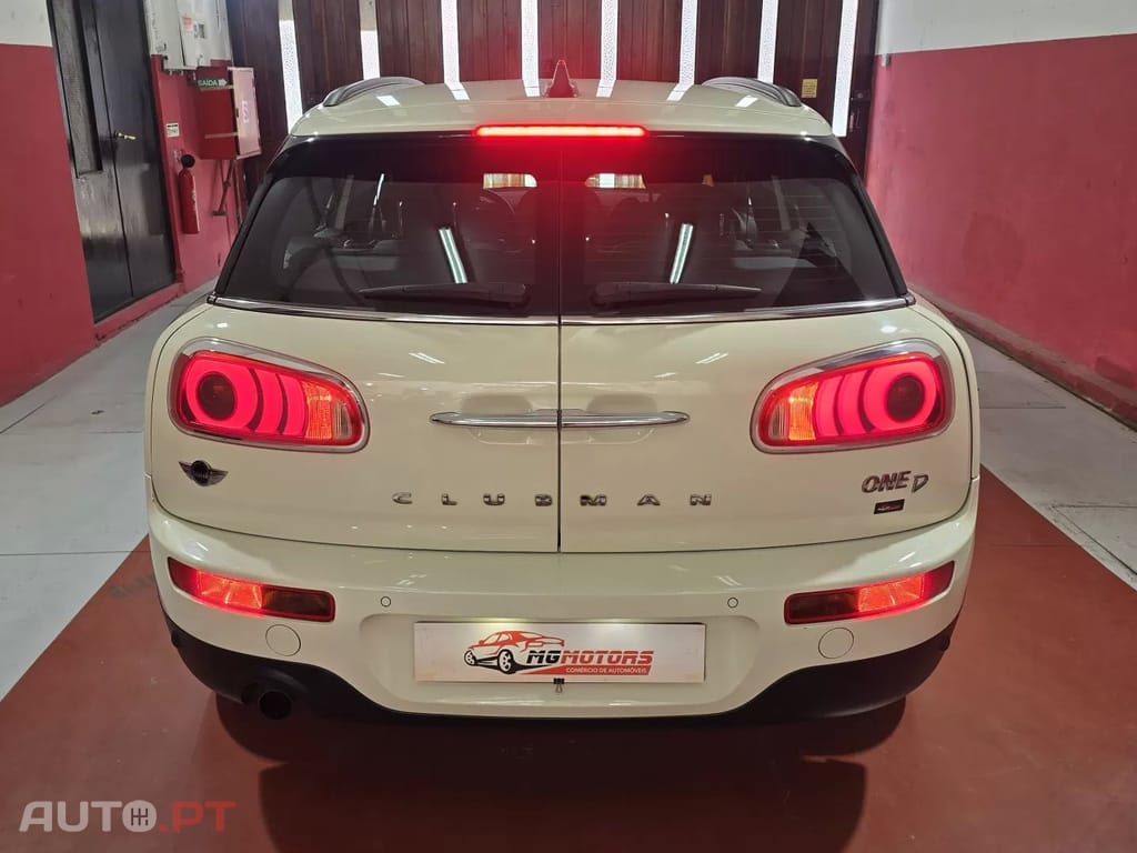 MINI Clubman One D 4Business Nav — fotografia 7