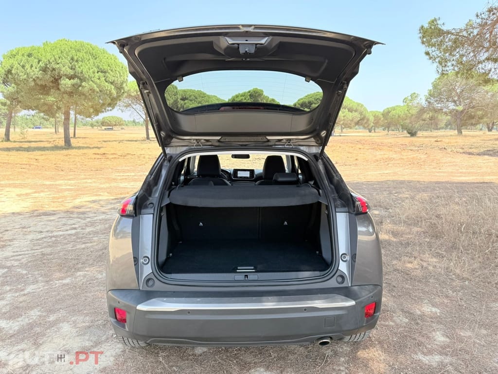 Peugeot 2008 1.5 BlueHDi Allure Pack