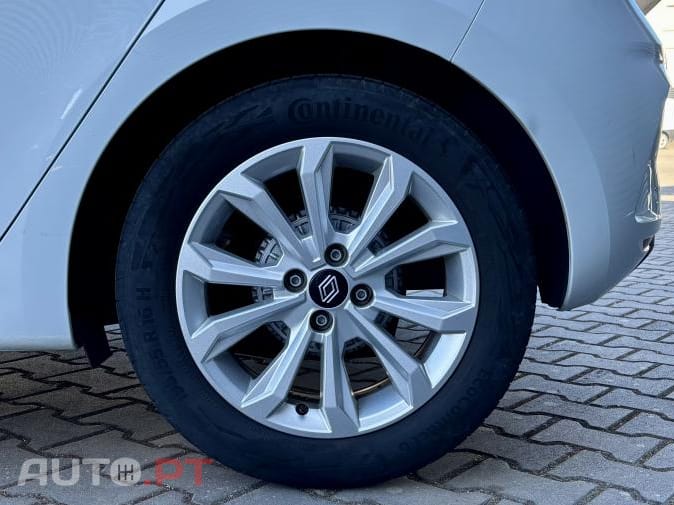 Renault Clio 1.0 TCe Evolution Bi-Fuel