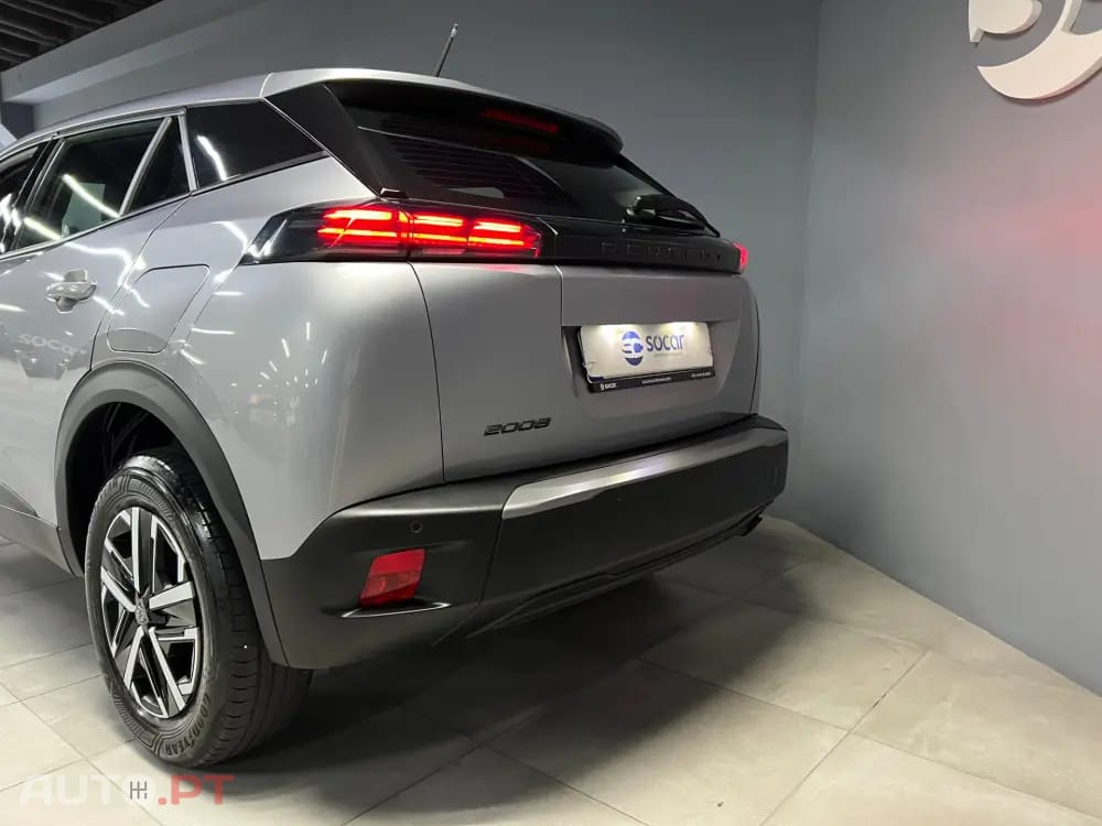 Peugeot 2008 1.2 PureTech Active