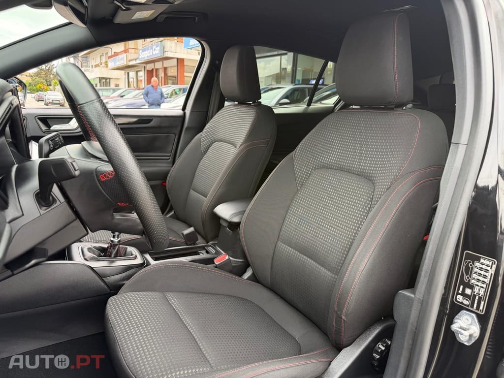 Ford Focus SW 1.0 EcoBoost MHEV ST-Line