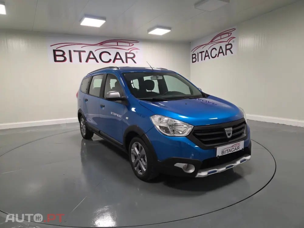 Dacia Lodgy 1.5 dCi Stepway 7L