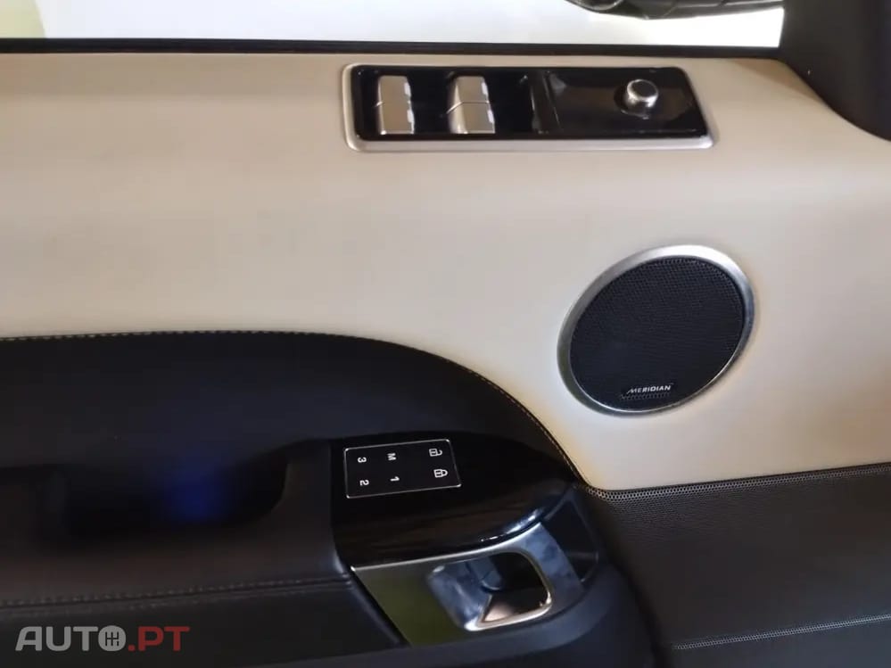 Land Rover Range Rover Sport P400e HSE Plug-In
