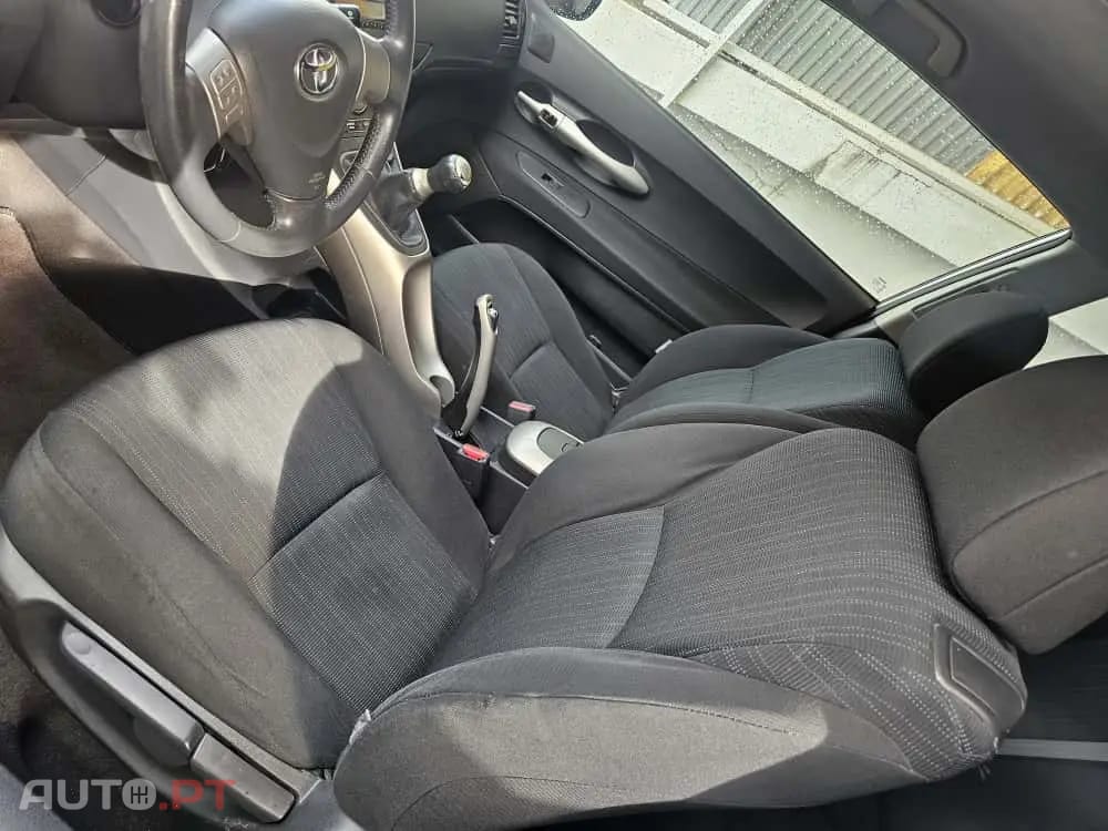 Toyota Auris 1.4 D-4D ACtive+AC
