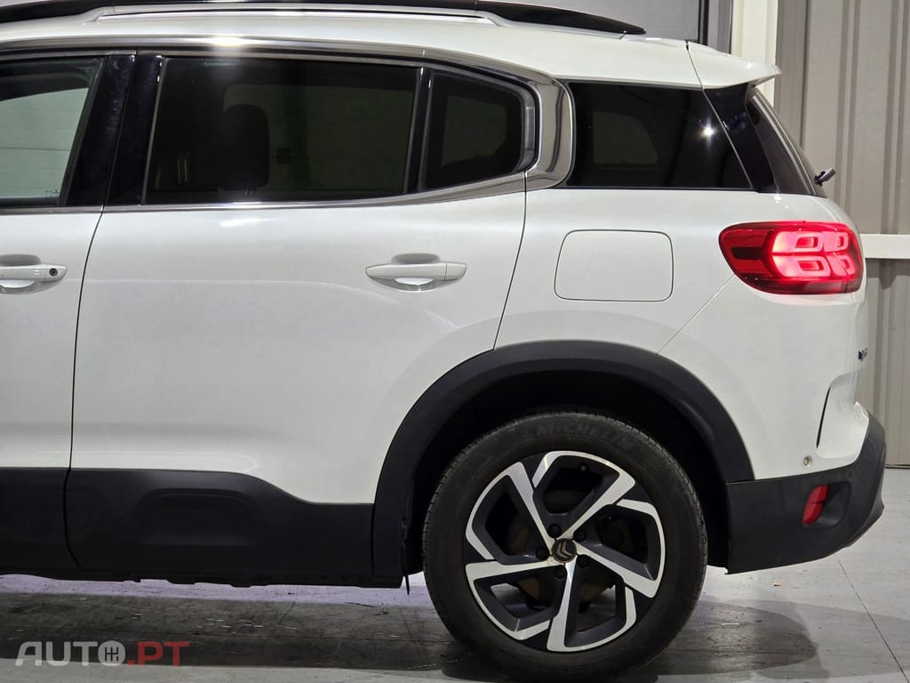 Citroen C5 Aircross 1.6 Hybrid C-Series e-EAT8