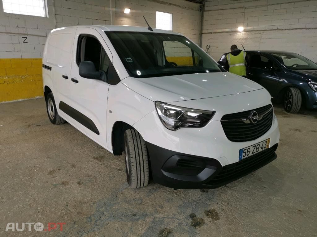 Opel Combo 1.6 CDTi L1H1 Essentia