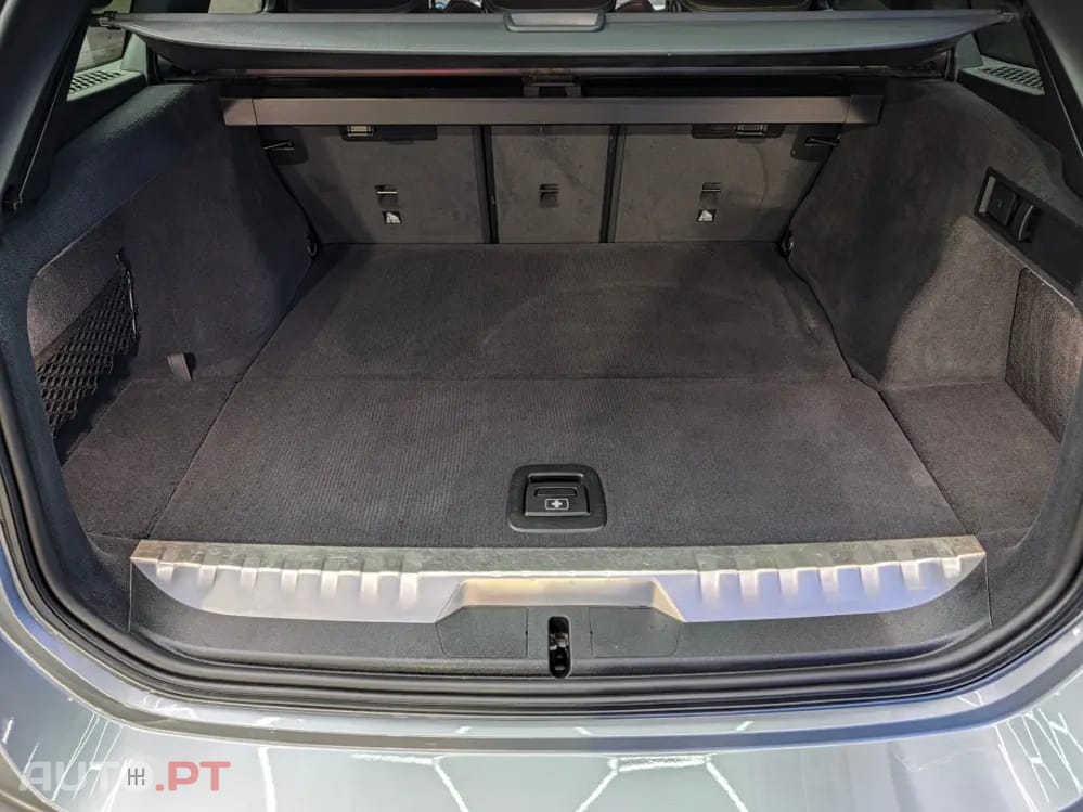 BMW 320 e Pack Desportivo M Auto