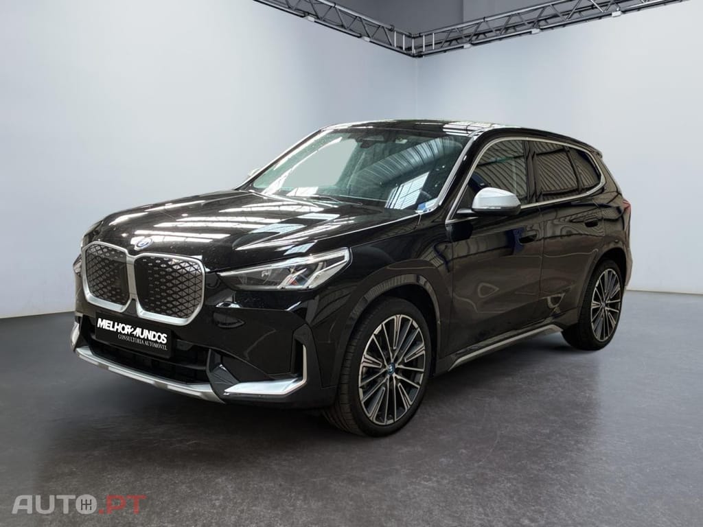 BMW iX1 eDrive20 xLine