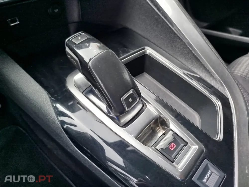 Peugeot 5008 BlueHDI 120 EAT6 Stop & Start Allure