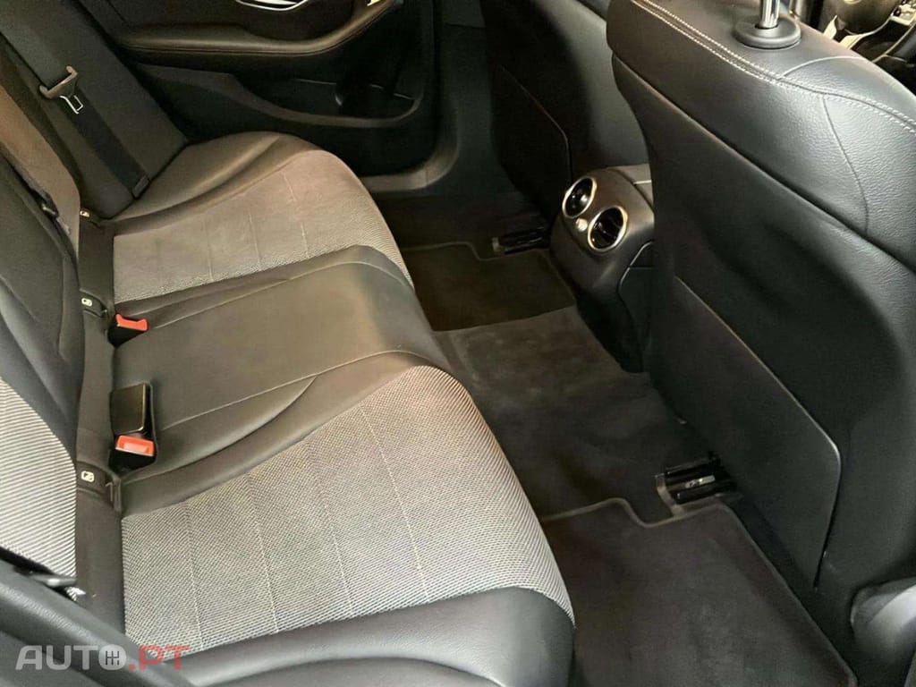 Mercedes-Benz C 300 de T 9G-TRONIC Avantgarde