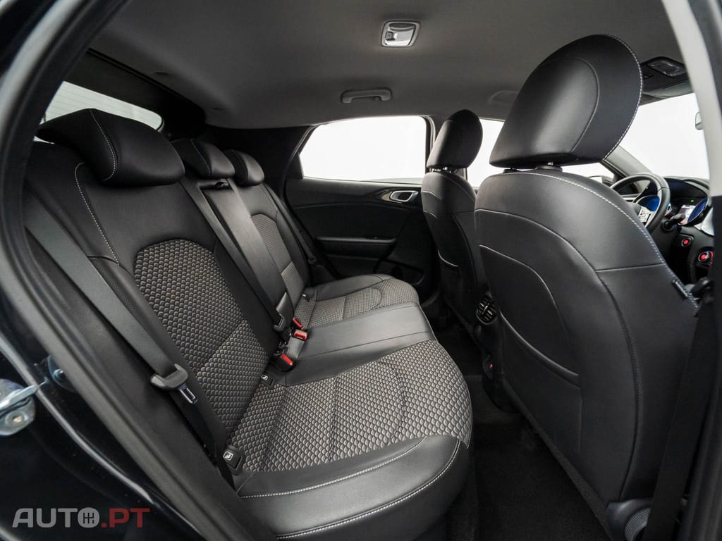 Kia Xceed 1.6 GDi PHEV Drive