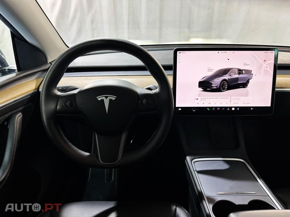 Tesla Model Y Long Range Dual Motor AWD