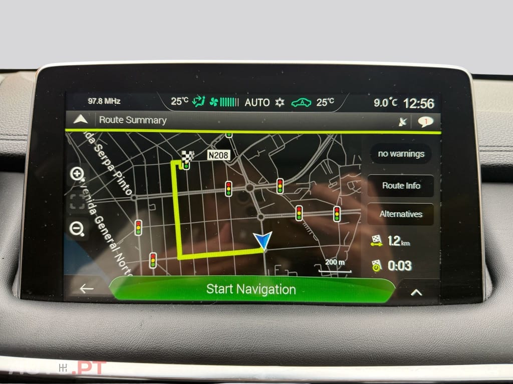 MG EHS PHEV Hybrid Luxury